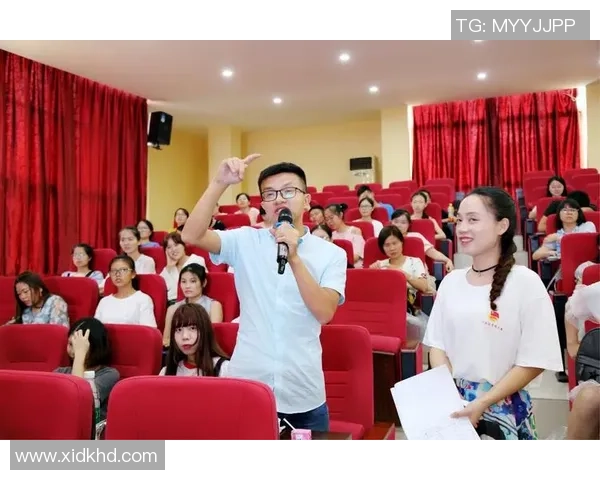 霉霉分享与足球明星的友谊故事与运动激情的碰撞瞬间 霉霉分享与足球明星的友谊故事与运动激情的碰撞瞬间